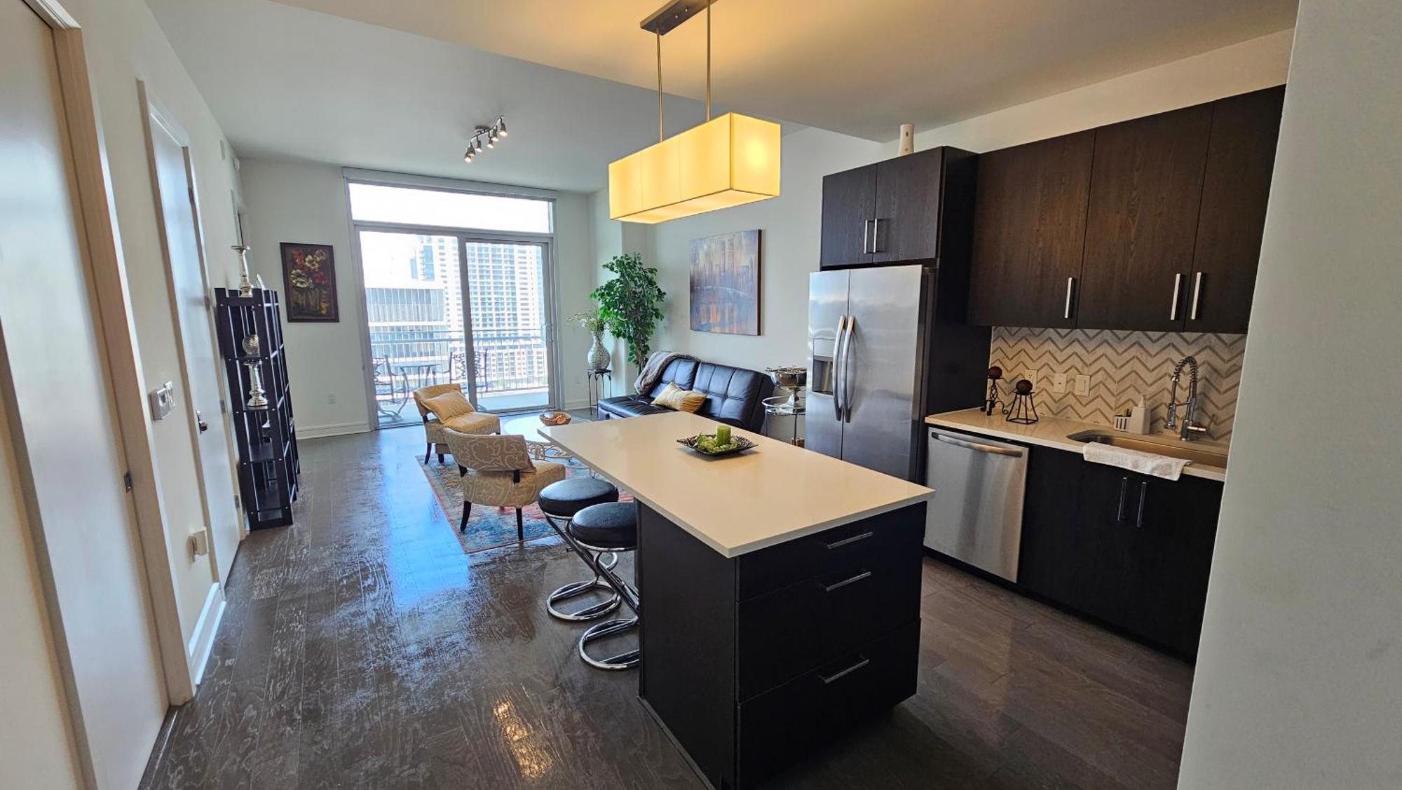 Apartamento Luxury Highrise In Midtown - Skyline Views And Chic Decor Houston Exterior foto